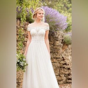 Essence of Australia D2446 Ivory Lace Wedding Gown